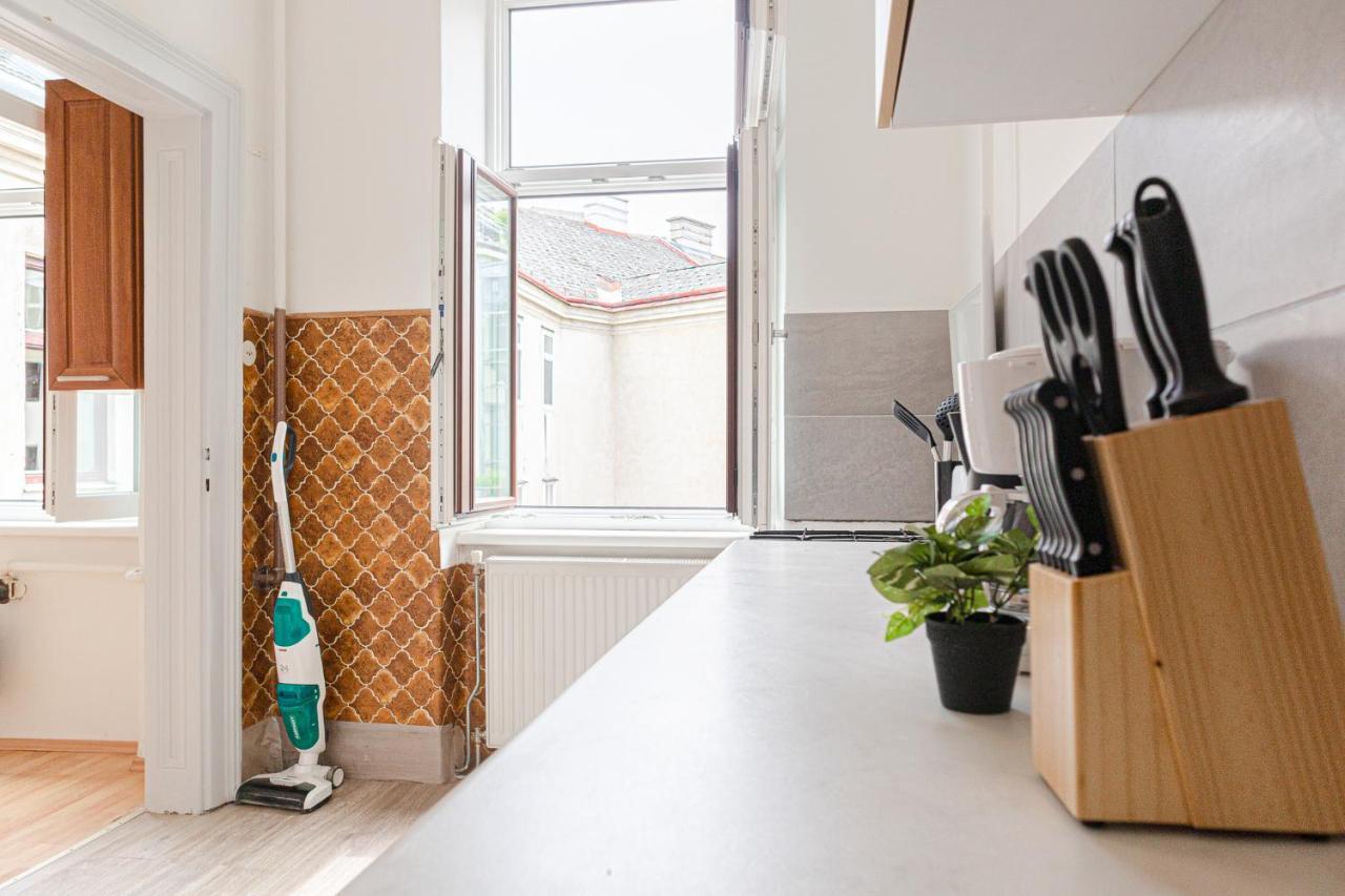 Pleasing 2br Apt. Akh-perfect For Groups Wien